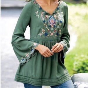 Soft Surroundings Green Babydoll Embroidered Beaded Boho Top Size Large
